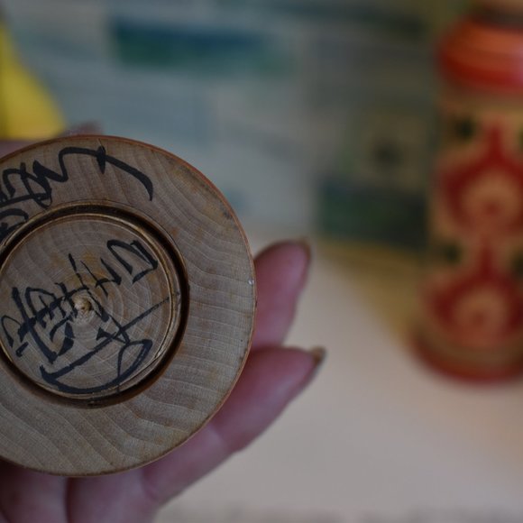 Vintage Kokeshi Wooden Hand Painted Japanese Dolls-Set of 2 - Picture 9 of 16